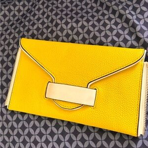 HENRI BENDEL Yellow / White Rivington Bag Crossbody w/Dust Bag Cover 😎